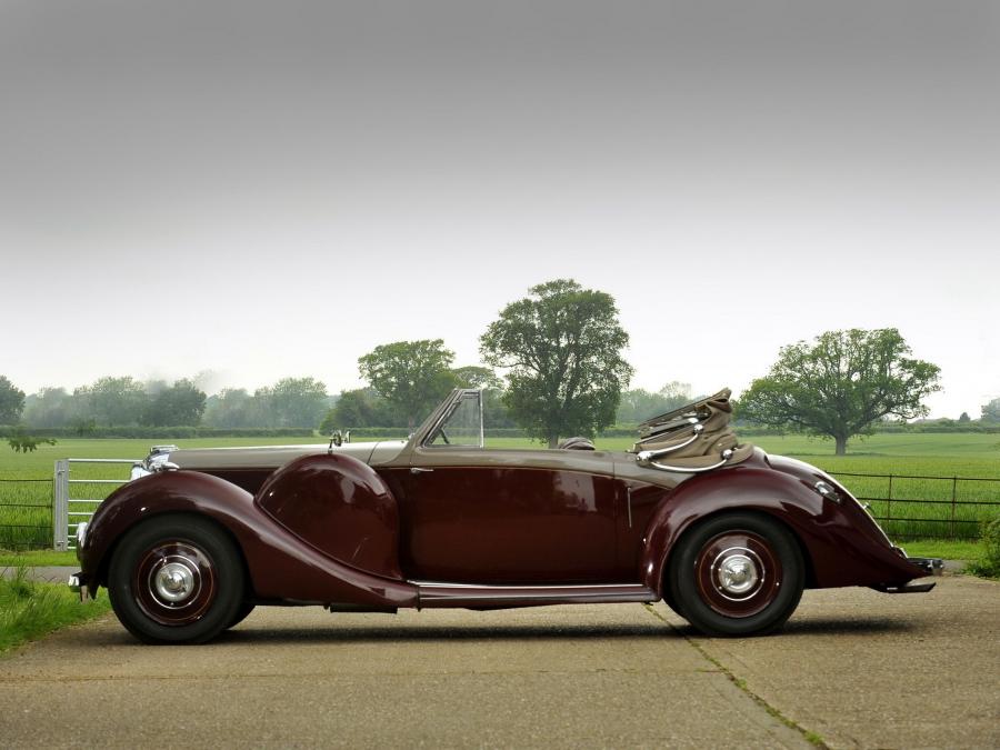  Lagonda V12 Rapide Drophead Coupe 1938 года  (фото 28 из 33)